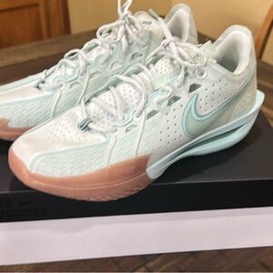 Nike Men’s GT Cut3